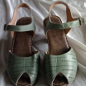 Charly woman Teal open toe and strap heels